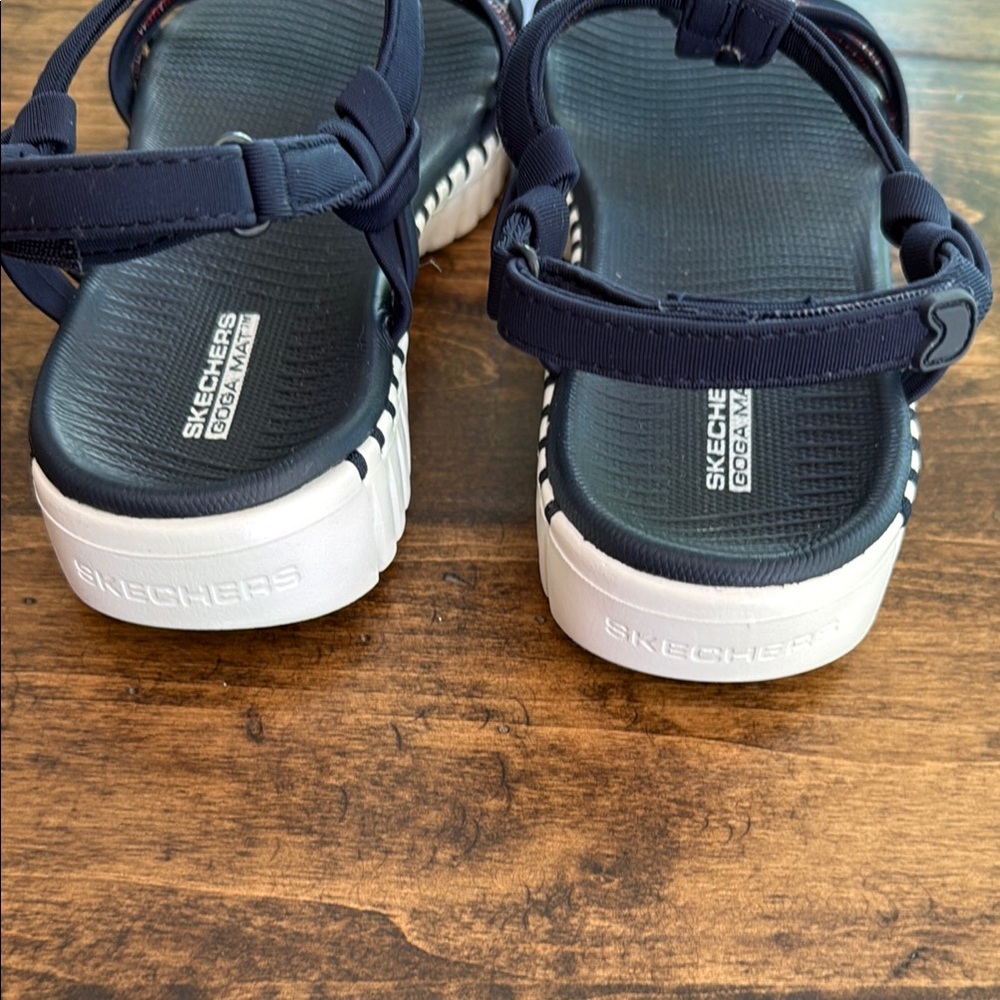 Skechers Goga Mat Women's Navy Ankle Strap Sandals Size 7 - Picture 4 of 7